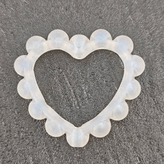 UV Glow Heart Frame Base Beads – 39mm (5-Piece Set)