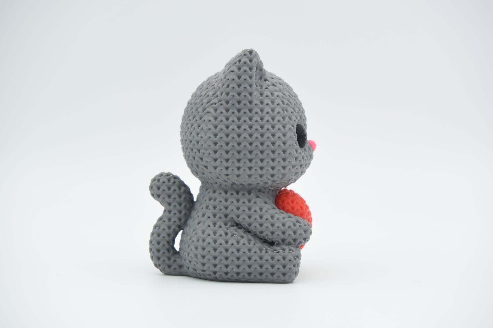 Knitted Cat With Heart - Valentine's Day Topkinz character side view
