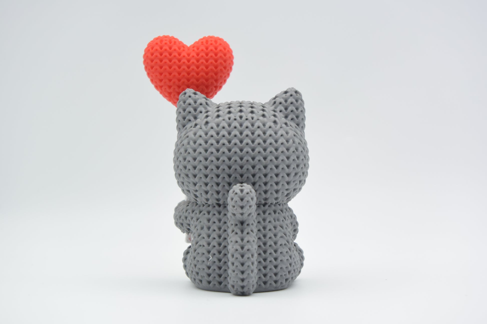 Knitted Cat With Heart Balloon - Valentine's Day Topkinz character rear view