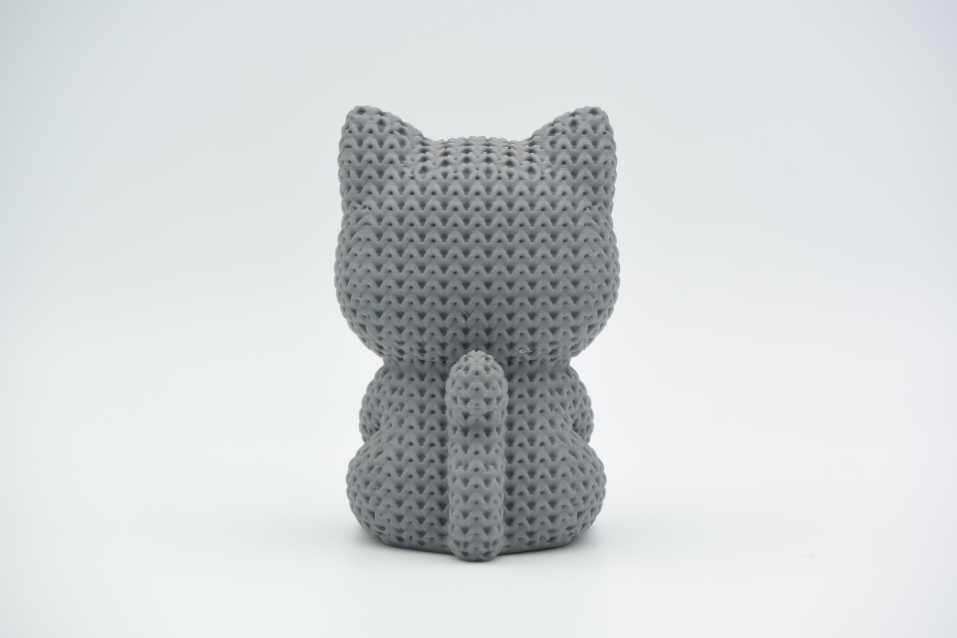 Knitted Cat With Heart - Valentine's Day Topkinz character rear view