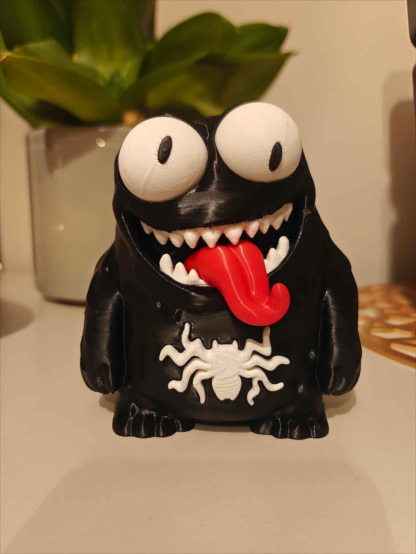 Black Symbiote Monster Googly Eyes SnapCharm™ Character