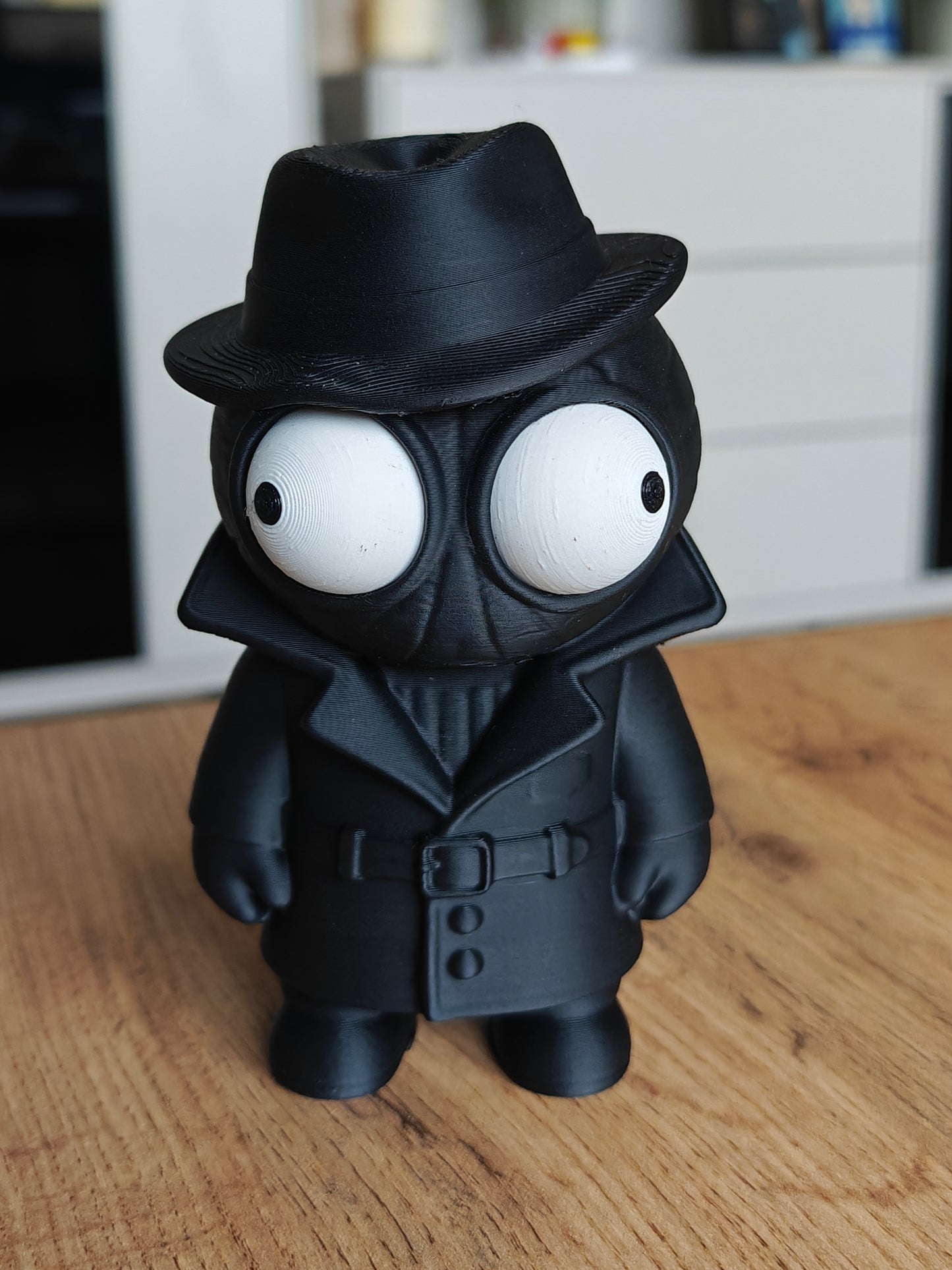 Noir Masked Spider Hero Googly Eyes | Chibi SnapCharm™ Character