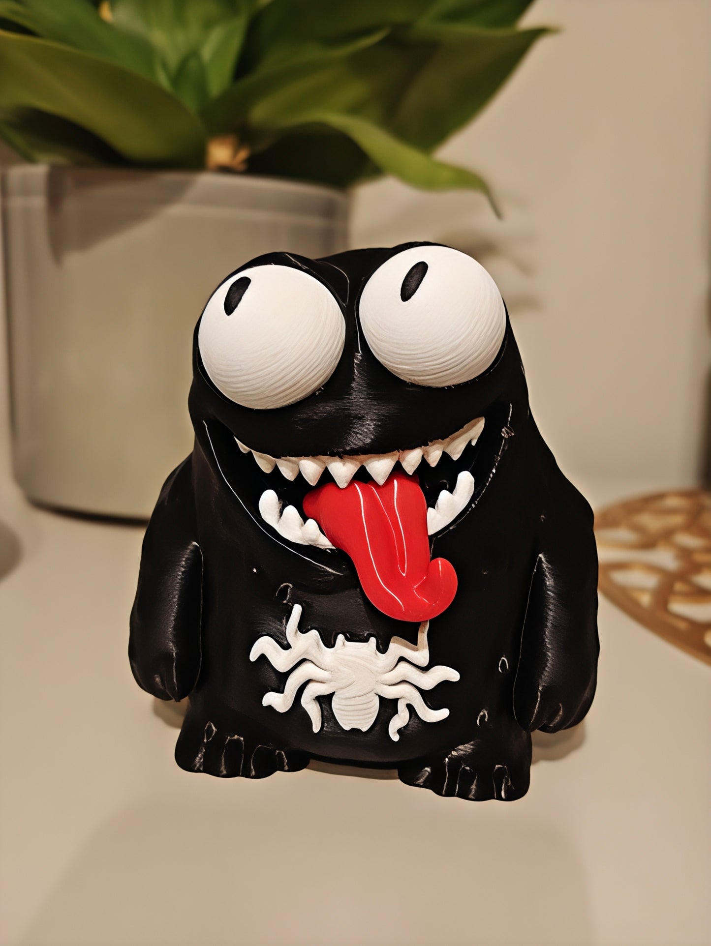 Black Symbiote Monster Googly Eyes SnapCharm™ Character