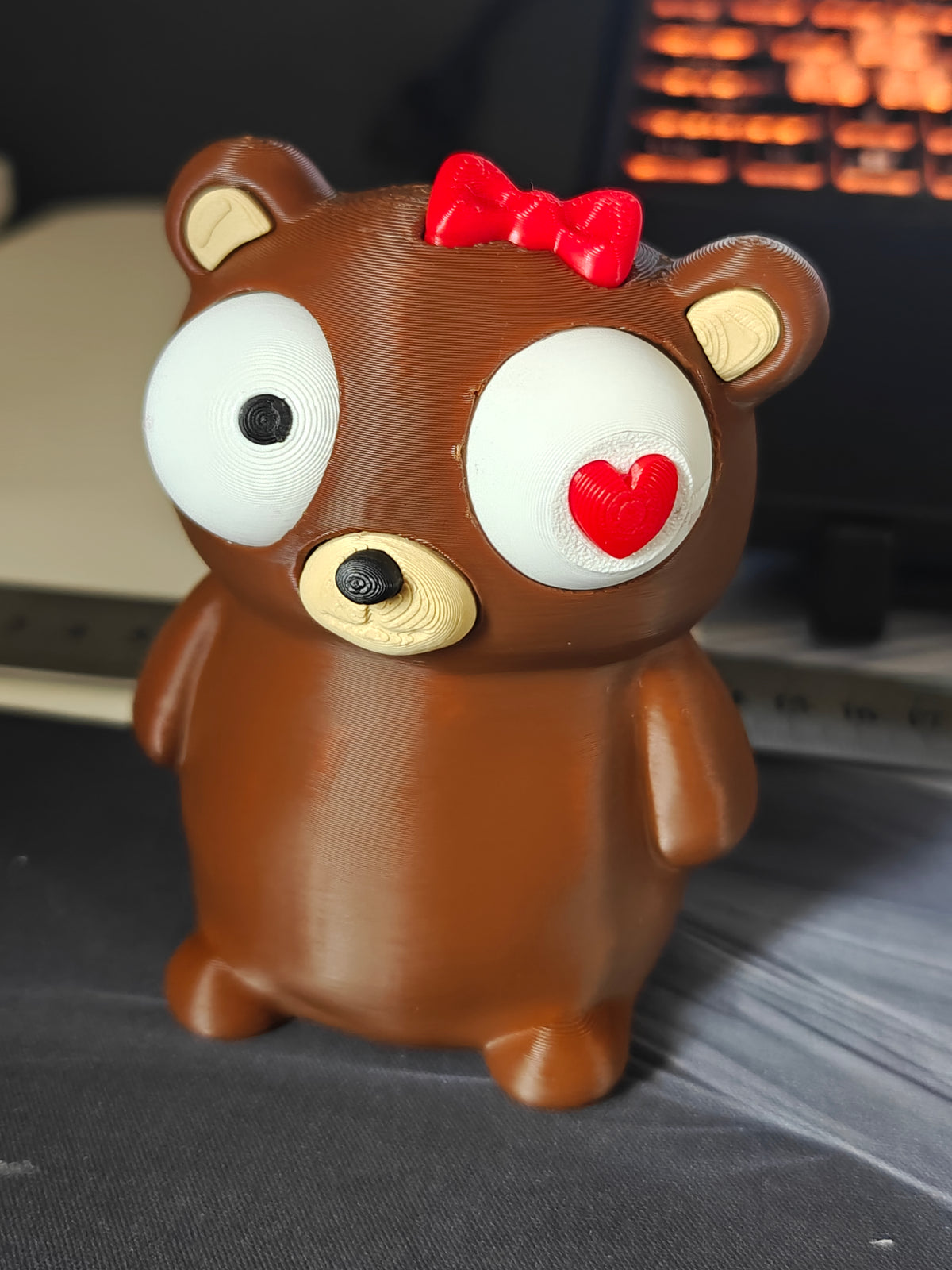 Mama Bear Googly Eyes SnapCharm™ Character