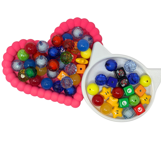 Game World Character Bead Mix - 16–22 mm Acrylic Beads