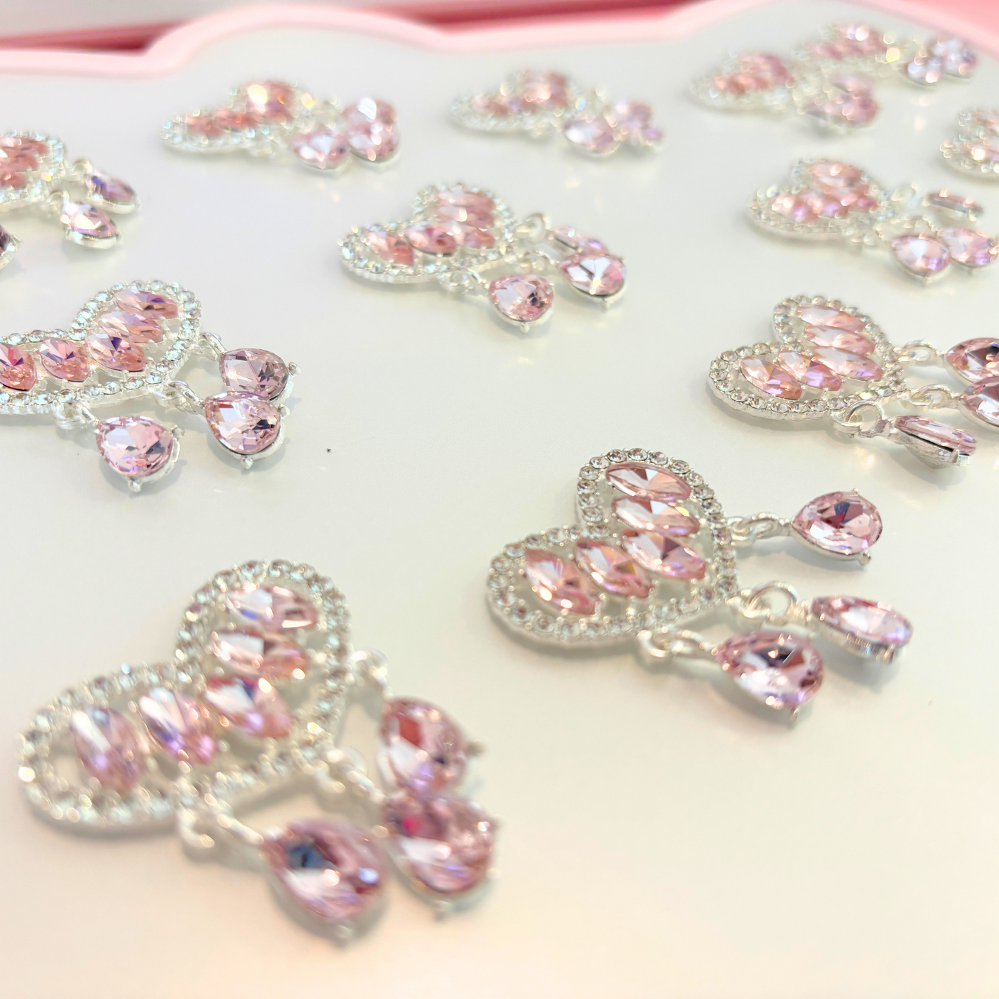 Crystal Heart Metal Patches with Dangles (Pink) – 34 × 40mm (2-Piece Set)