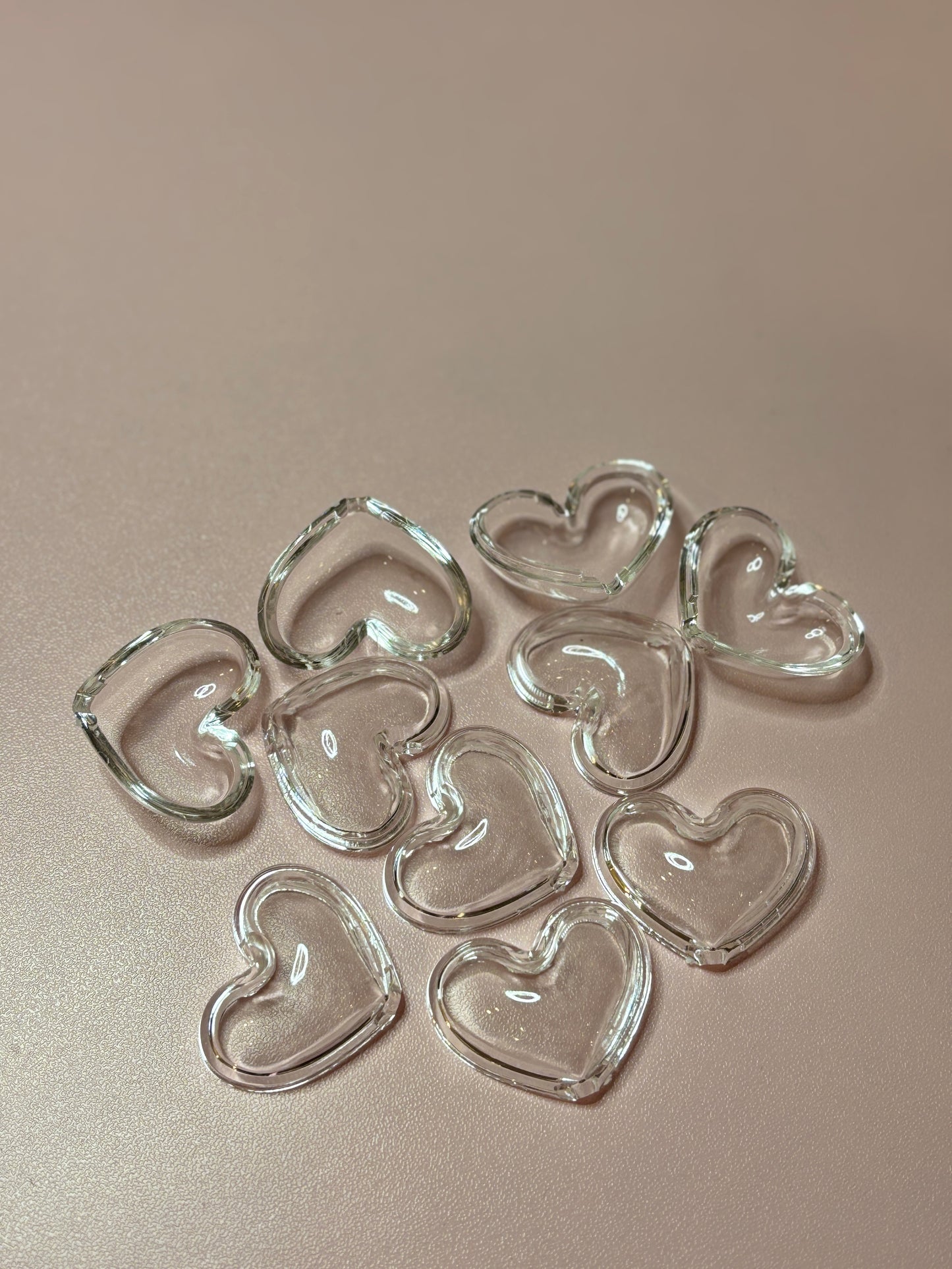 Heart Shaped Shaker Base Beads – 27 × 33mm - 5 Pack