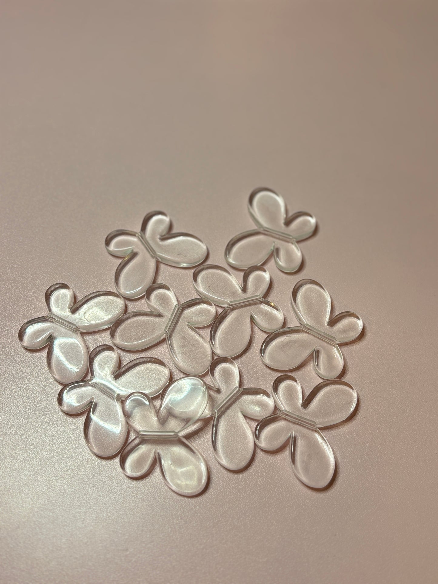 Clear Butterfly Acrylic Base Beads – 21 mm (10 pieces)