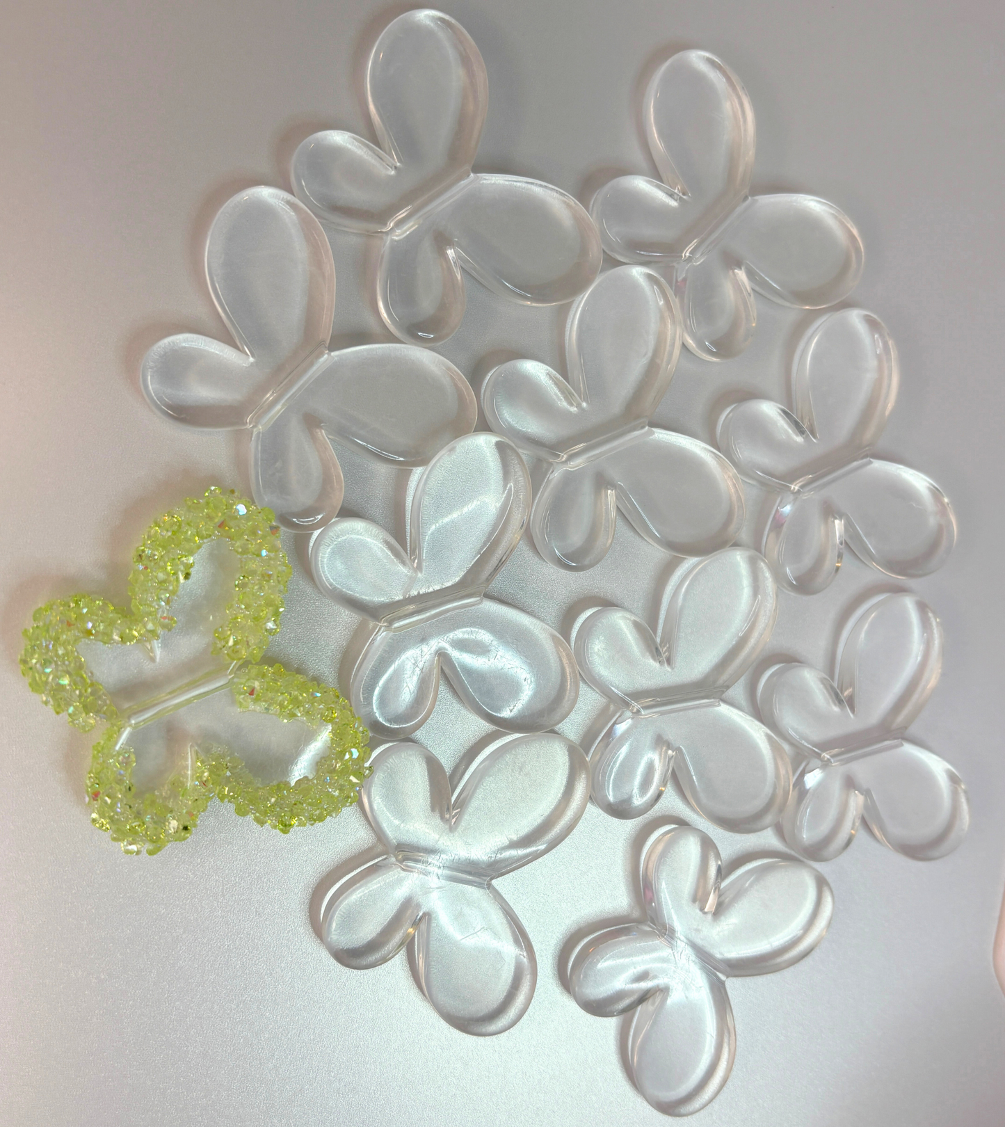 Large Clear Butterfly Acrylic Beads – 45 mm - (10 Pack)