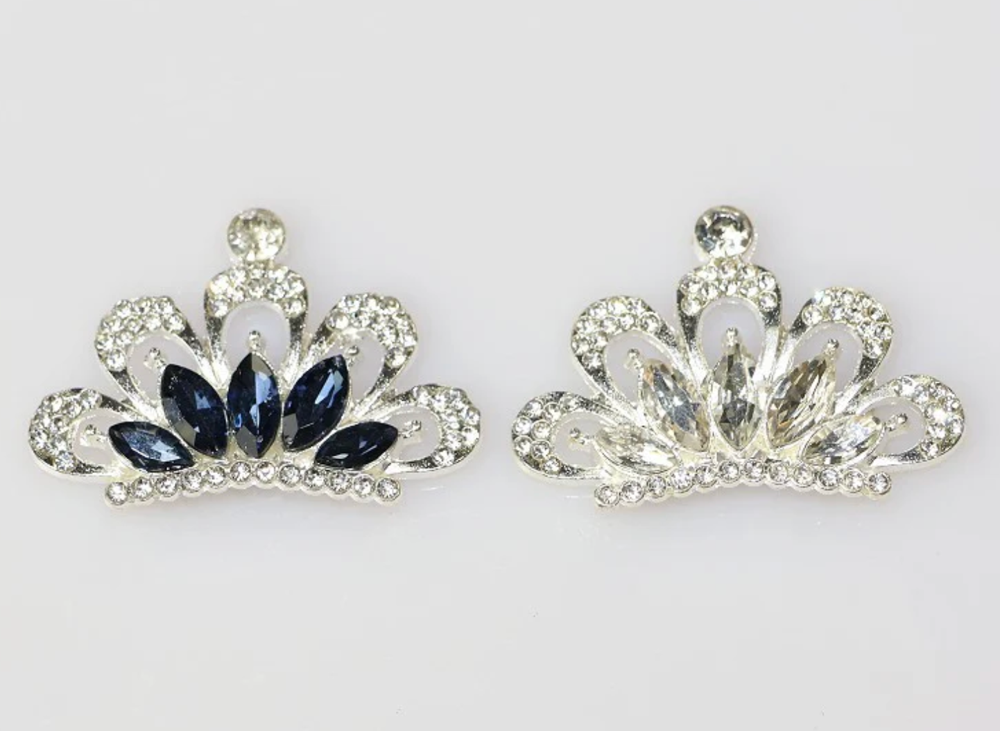 Crystal Crown Alloy Charms – 30 × 42mm (2-Piece Set)