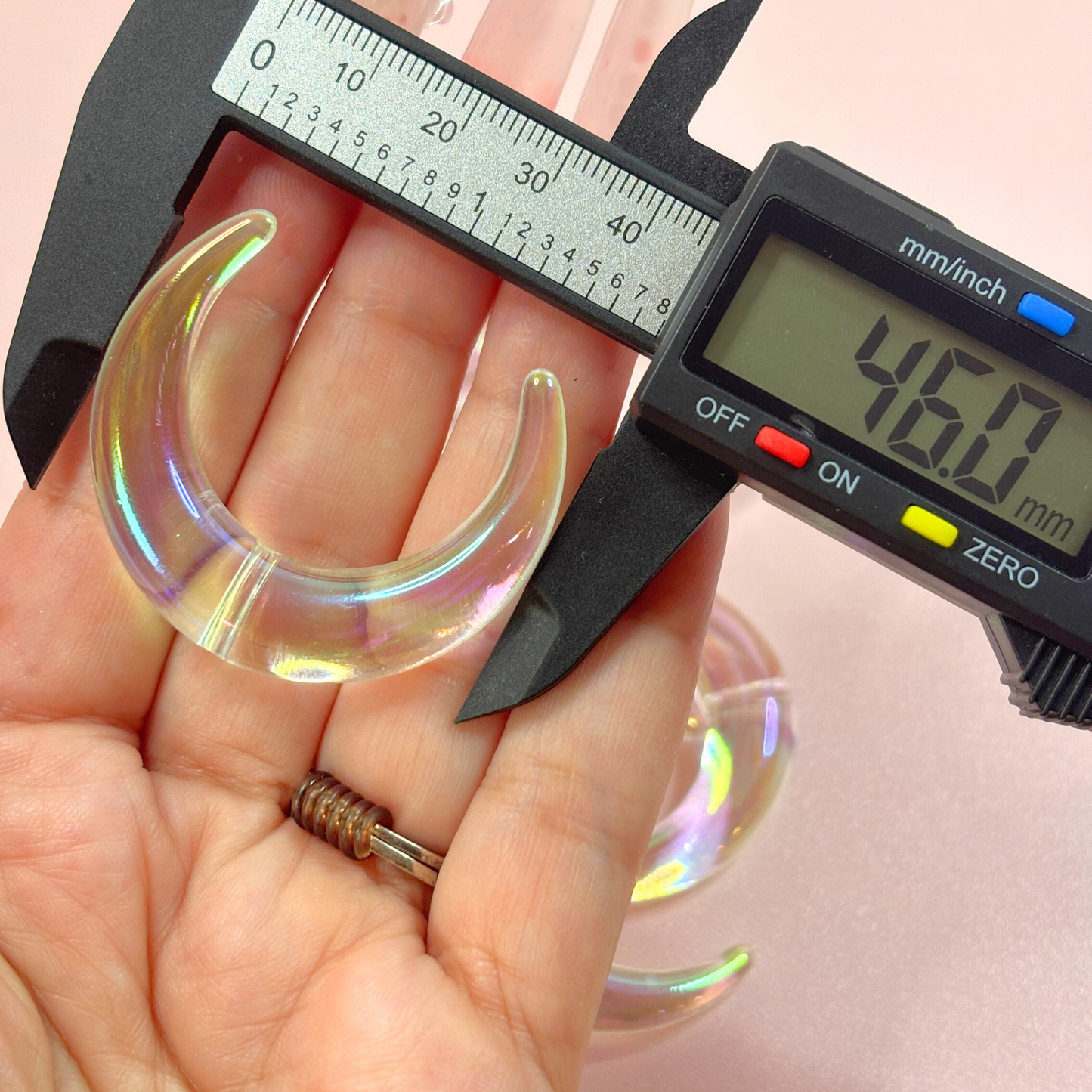 UV Coated Clear Moon Base Beads – 39 × 46mm (8-Piece Set)