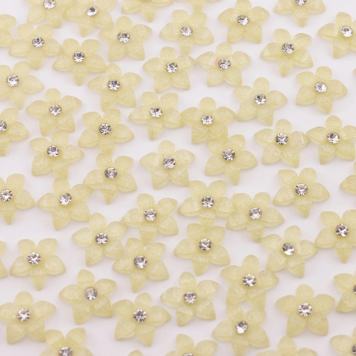 Five-Petal Flower Crystal Charms – 13mm (25-Piece Pack, 5 Colors Available)